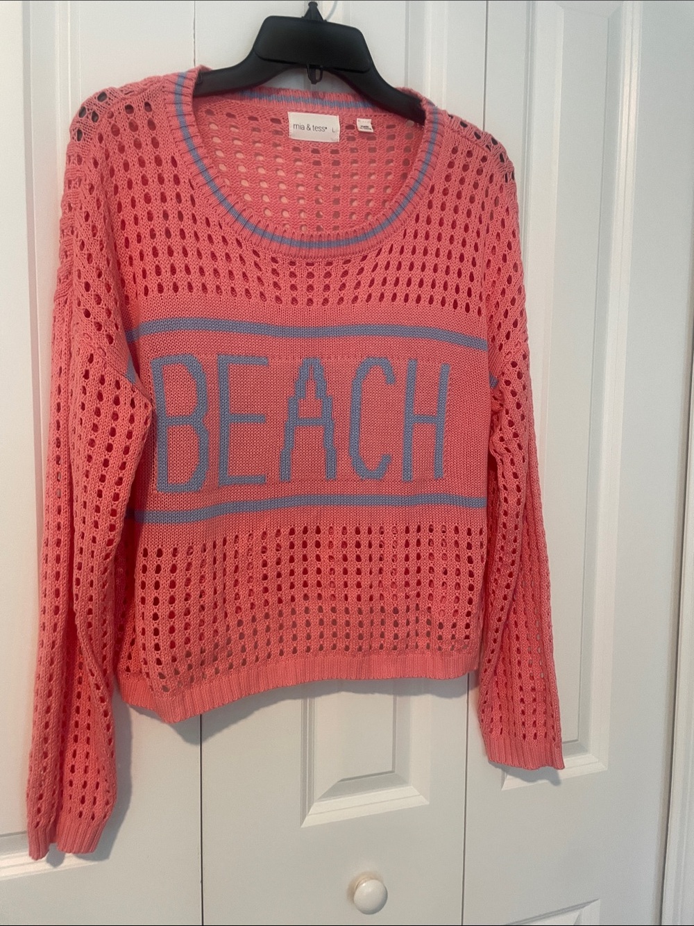 Mia & Tess Coral Pink Open-Knit Scoop Neck Sweater with Blue 'BEACH' Graphic